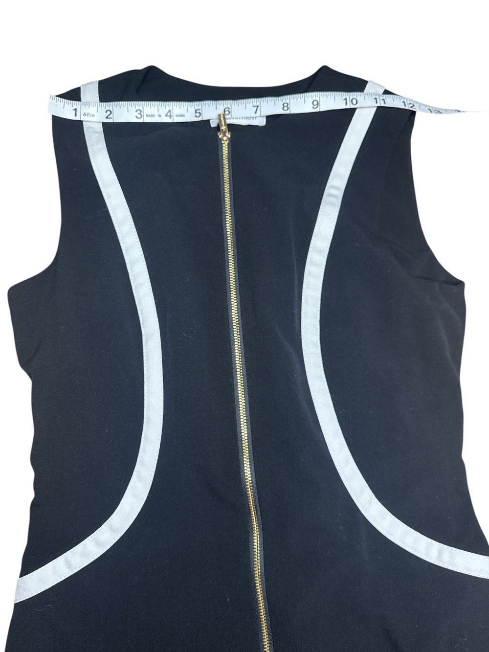 Calvin Klein Black White Zip Front Sheath Dress Gold Zipper 6/8 size - Picture 7 of 7